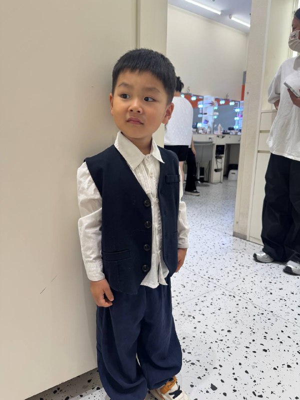 三周岁咯三周岁咯