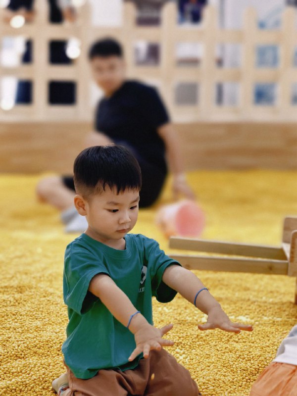 #玩乐 挖沙子#玩乐 挖沙子