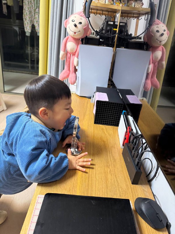 镜子照一下大黑牙镜子照一下大黑牙